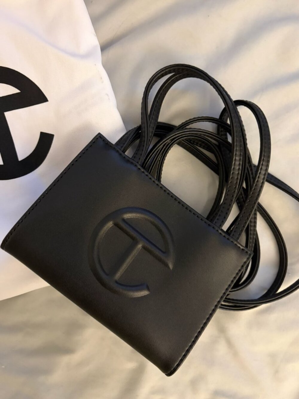 Telfar - Black mini shopping bag (lightly used) - Picture 2 of 2